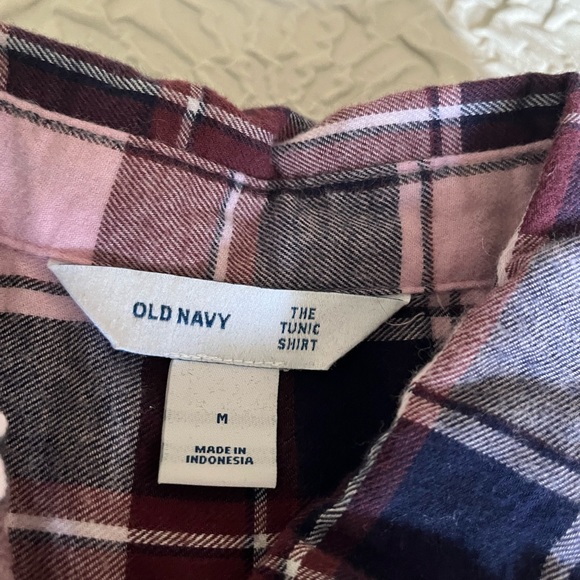 Old Navy Tunic Flannel - Picture 3 of 3